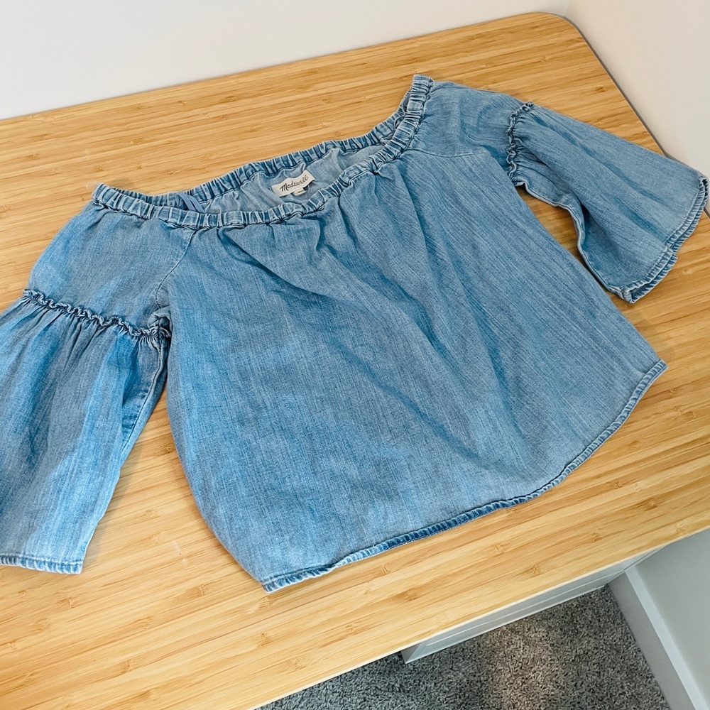Madewell denim/chambray off shoulder blouse